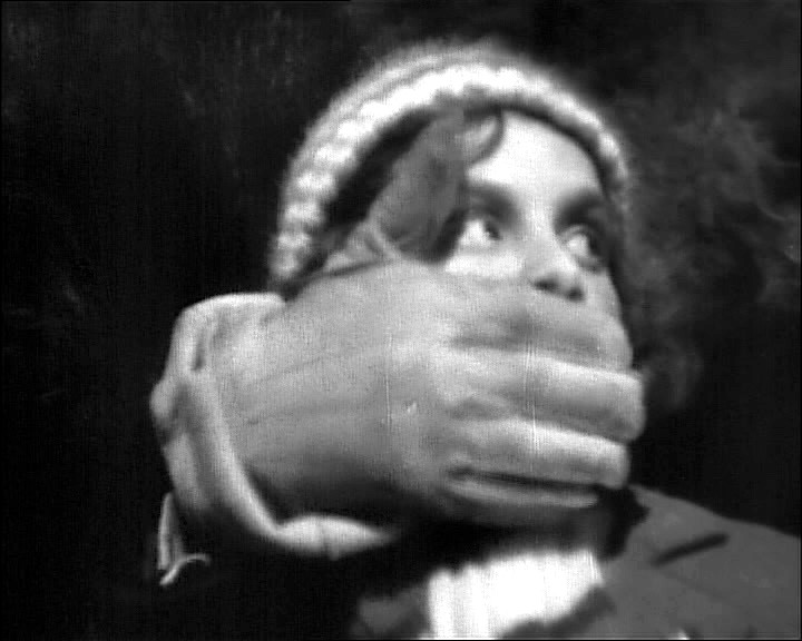 Der Mann der zuviel wusst 1934 - Kind wird entführt