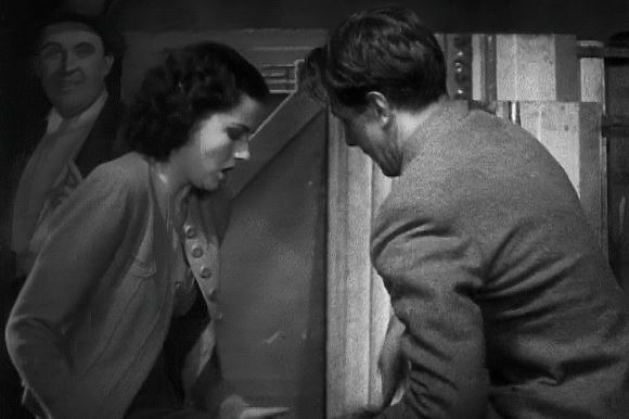 EIne Dame verschwindet - Iris und Gilbert durchsuchen Gebäckwagen
